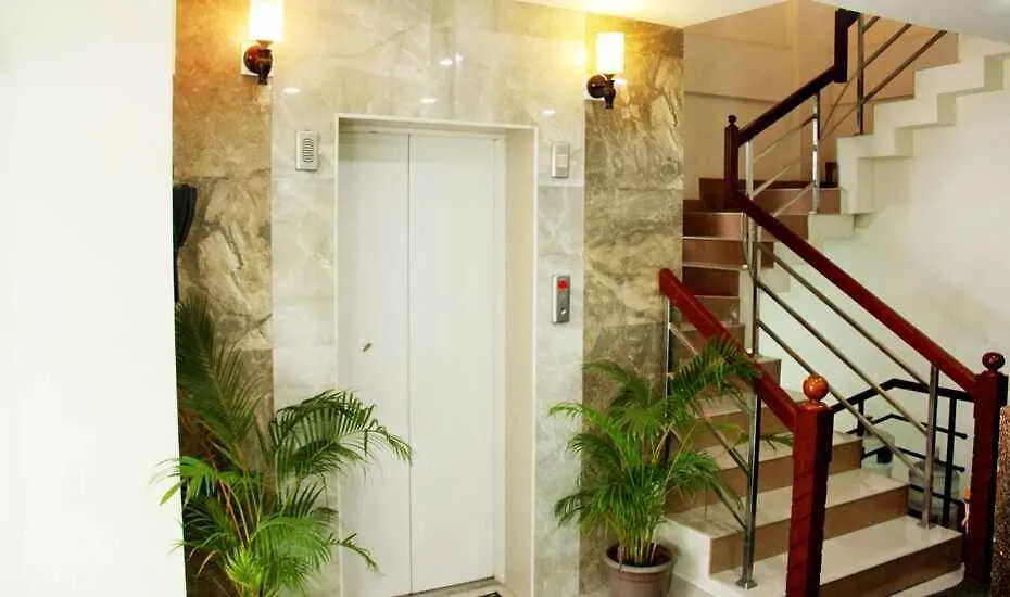 Metro Kochi Business Hotel 0*,